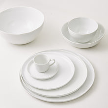 Load image into Gallery viewer, Dinner plates