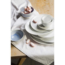 Load image into Gallery viewer, Dinner plates