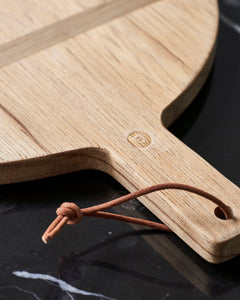 Walnut wood chopping board