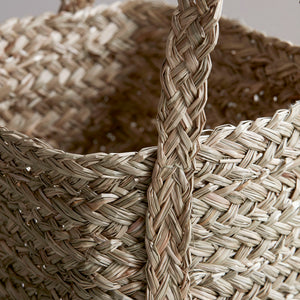 Square natural seagrass basket