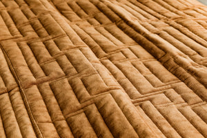 Yellow velvet quilted bedspread 240x260