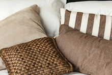 Load image into Gallery viewer, Natural hyacinth cushion 40x40