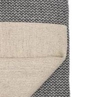 Load image into Gallery viewer, Natural and black fringed blanket 130x160