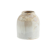 Load image into Gallery viewer, Honey &amp; white stoneware vase