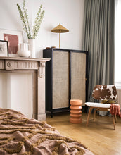 Load image into Gallery viewer, Yellow gold metal table lamp