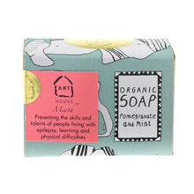 Load image into Gallery viewer, Pomegranate and mint soap